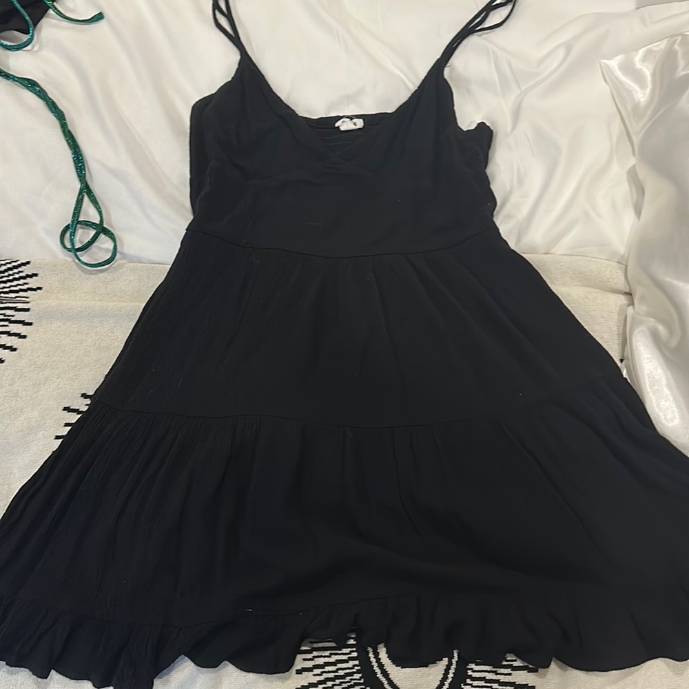 garage short flowy dress! size small!